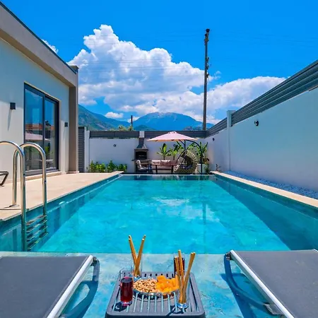 Eosa Homes 2 - Vila *