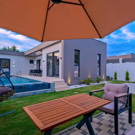 Vila Eosa Homes 2 -